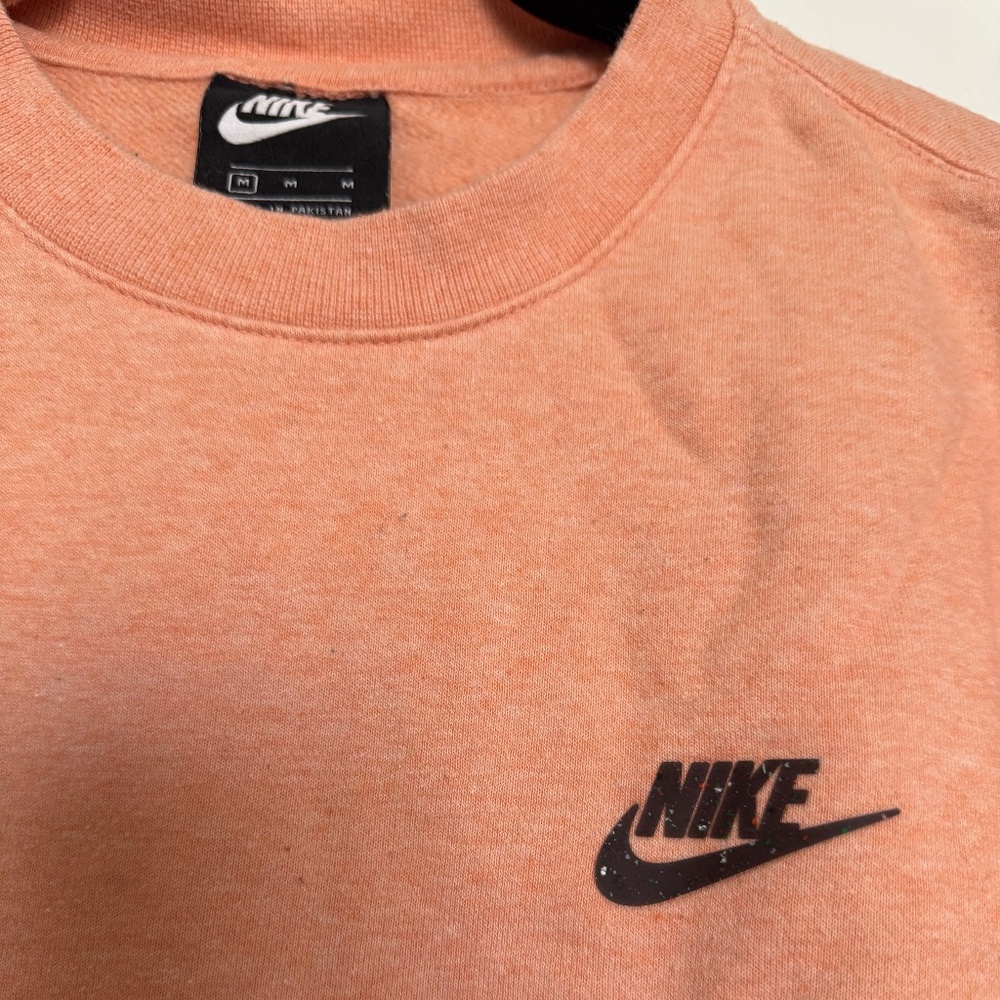 Nike crewneck pullover sweatshirt size medium